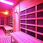 埃格尔及帕克酒店 3*