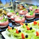 埃格尔及帕克酒店 3*