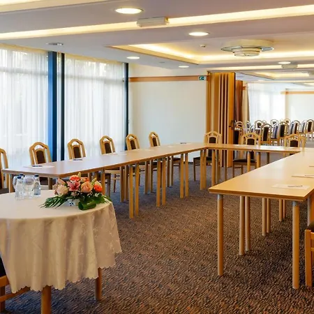 Hotel Eger&park