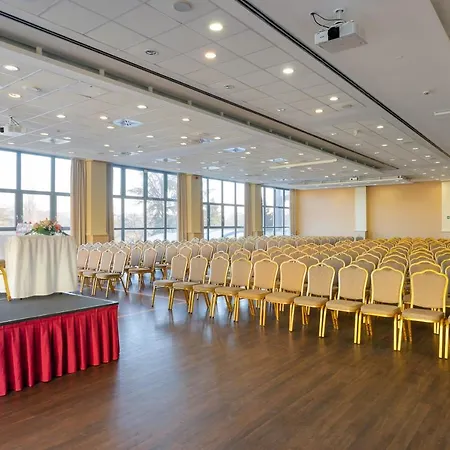 Eger&park Hotel 3*