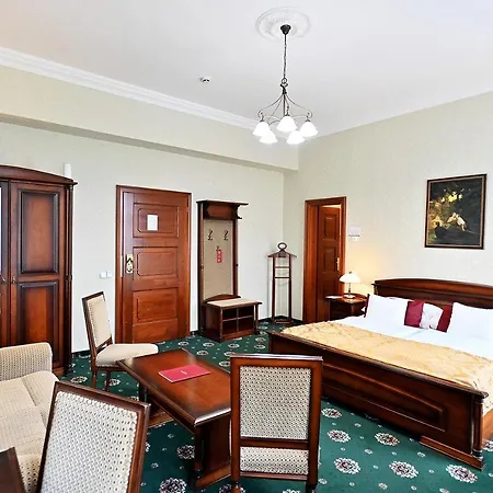 & Park Hotel 4*