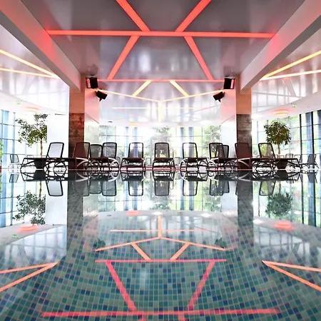 & Park Hotel Eger