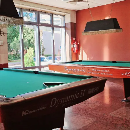 & Park Hotel