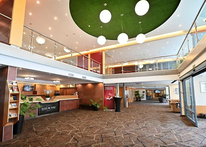 Szálloda & Park 3*